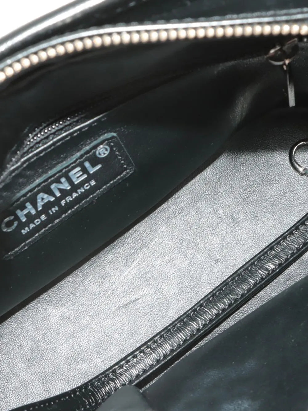 Pre-OwnedCHANEL Pre-Owned2019 Small Knit and Calfskin Gabrielle Hobo crossbody bag