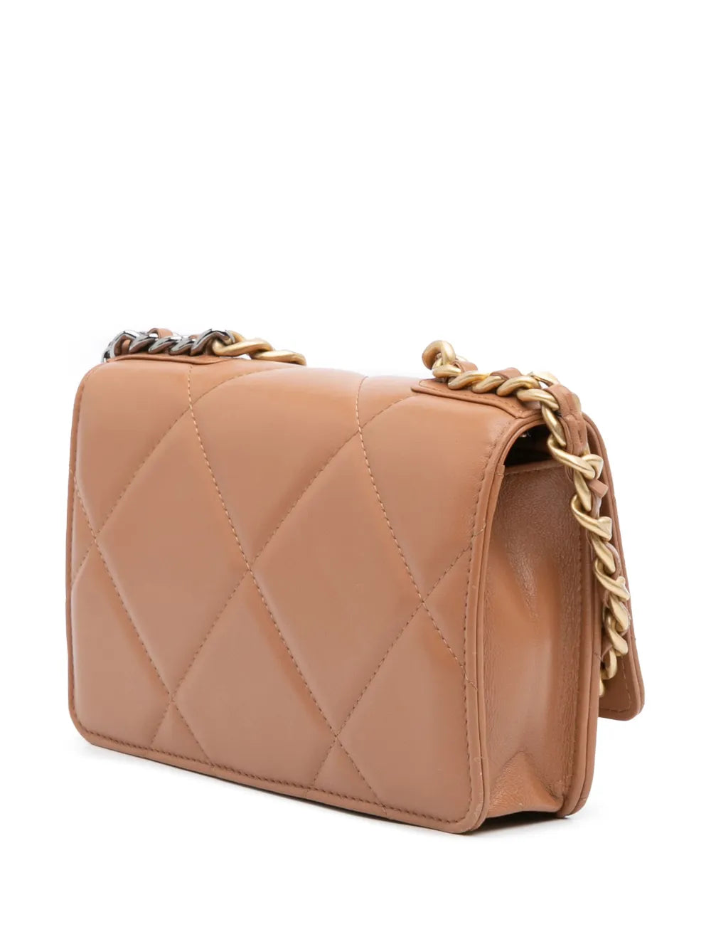 Pre-OwnedCHANEL Pre-Owned2021-2025 Quilted Lambskin 19 Wallet on Chain satchel