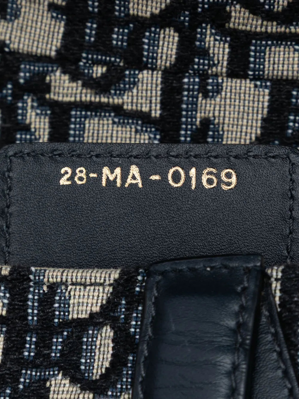 Pre-OwnedChristian Dior Pre-Owned2019 Oblique Canvas Saddle Bag shoulder bag