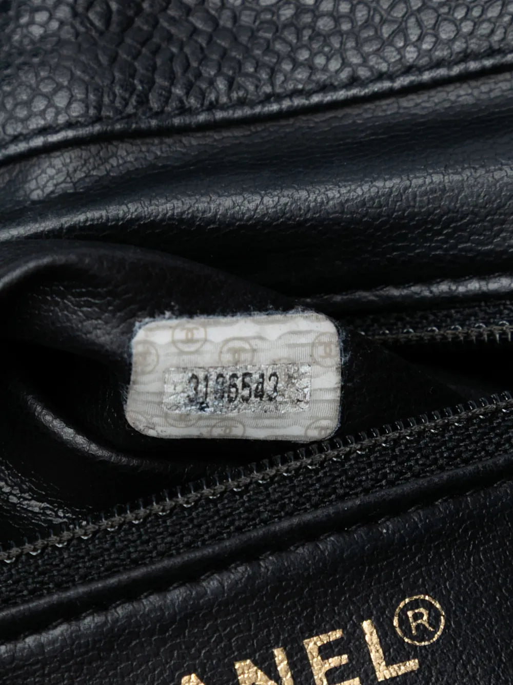Pre-OwnedCHANEL Pre-Owned1994-1996 CC Caviar Turn Lock backpack