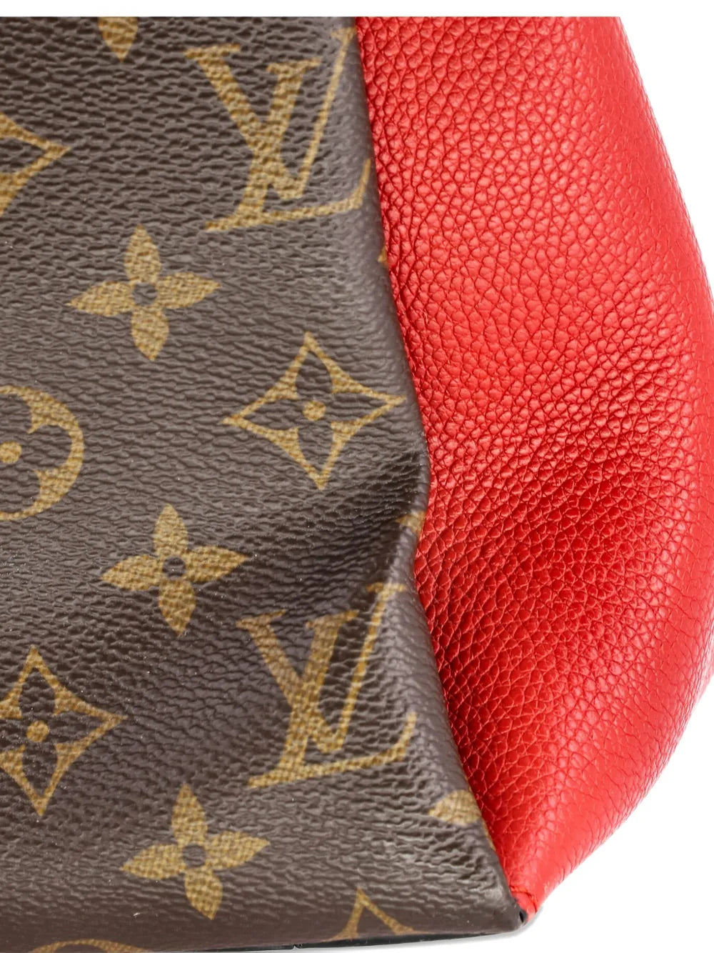 Pre-OwnedLouis Vuitton Pre-OwnedSurene Handbag Monogram Canvas with Leather MM shoulder bag