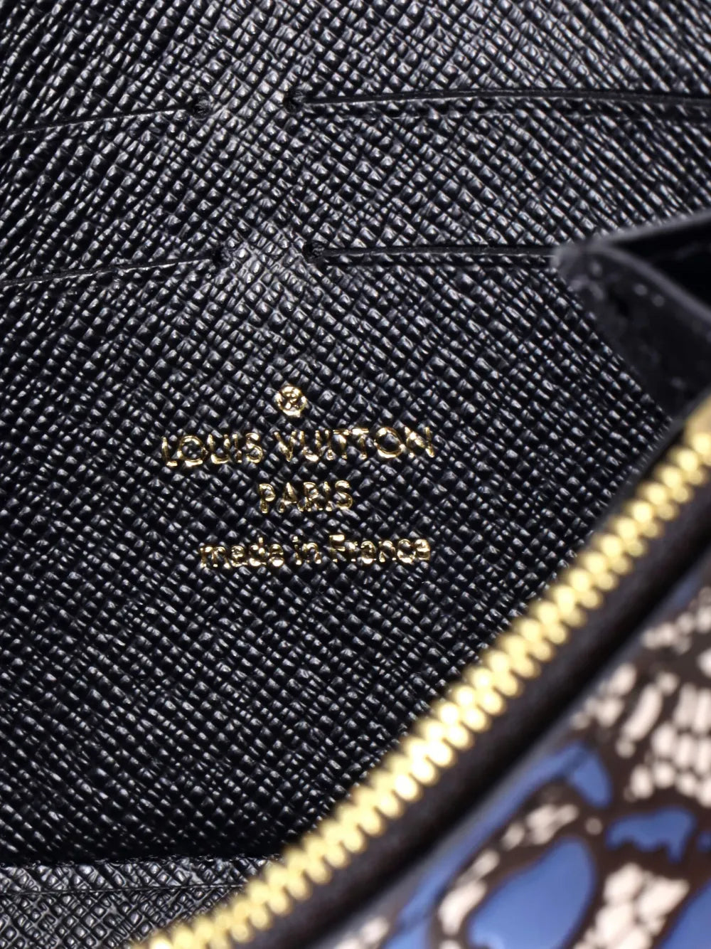 Pre-OwnedLouis Vuitton Pre-OwnedTwist Chain Wallet Lace Embossed Leather crossbody bag