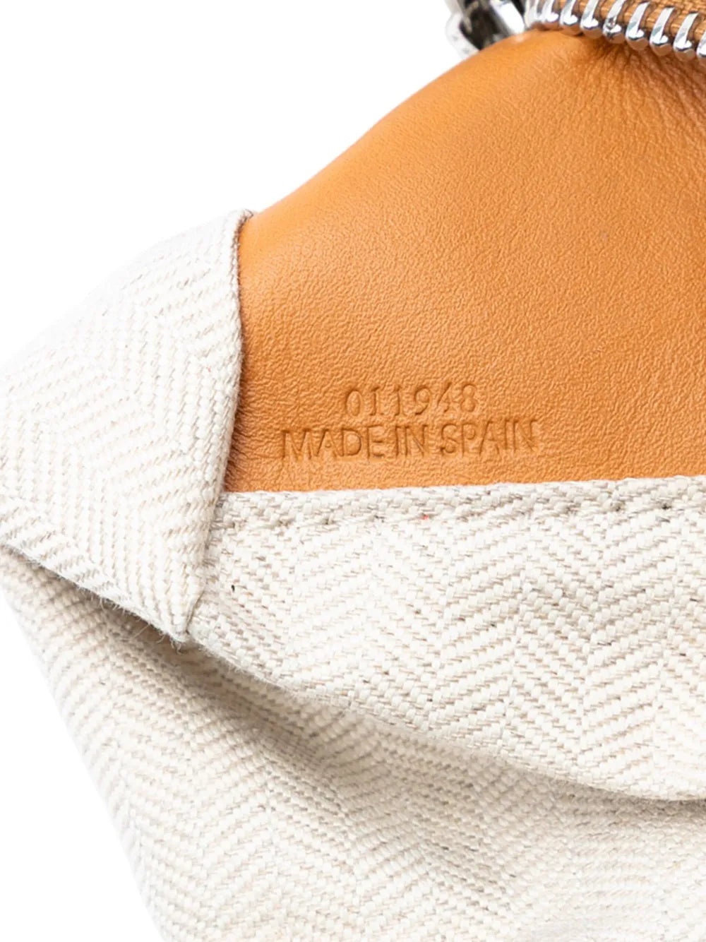 Pre-OwnedLoewe Pre-Owned2019 Small Woven Calfskin Puzzle satchel