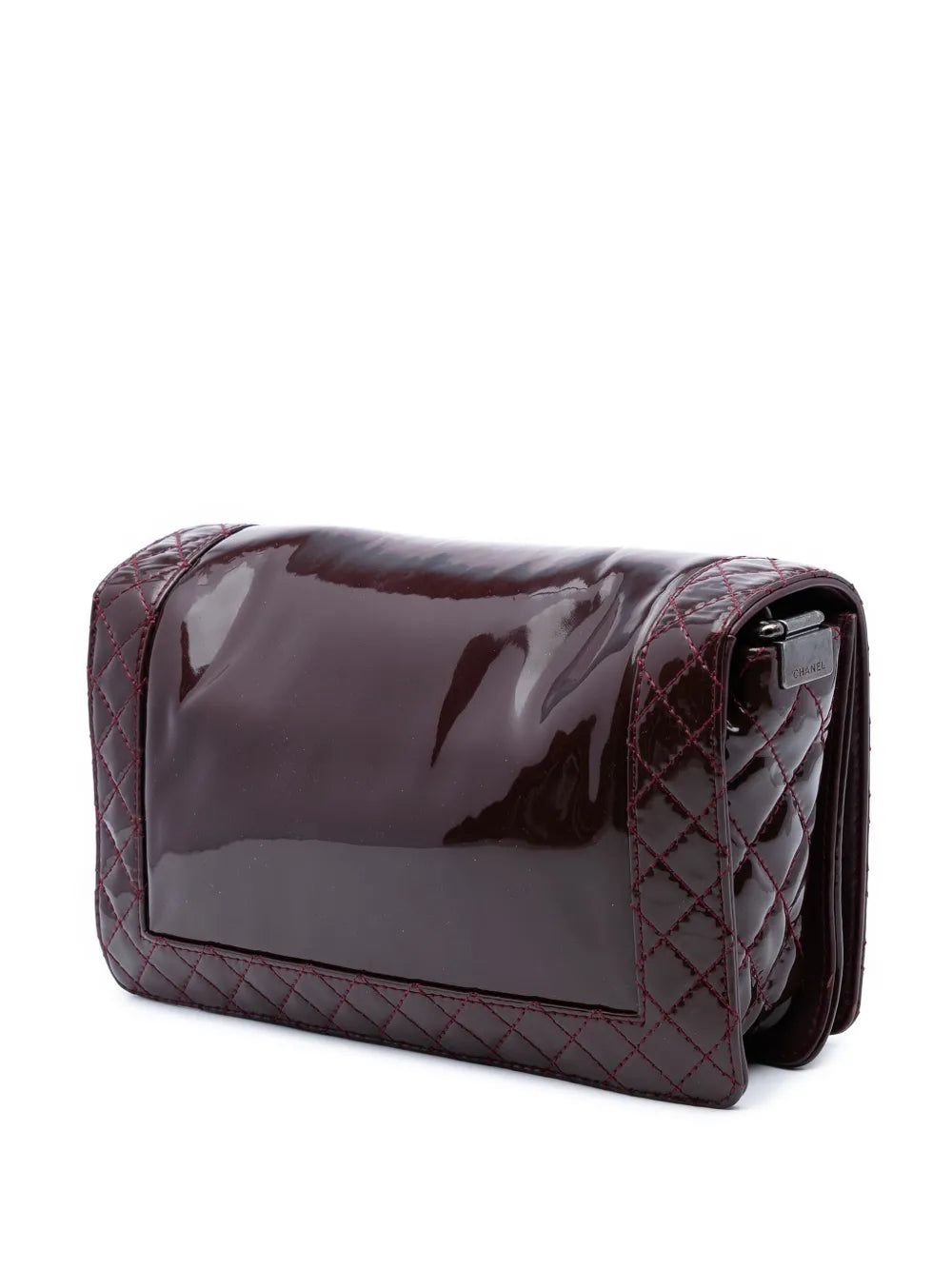 Pre-OwnedCHANEL Pre-Owned2013-2014 Medium Patent Boy Reverso Flap crossbody bag
