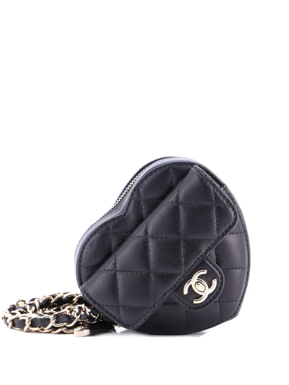 Pre-OwnedCHANEL Pre-OwnedCC in Love Heart Quilted Lambskin belt bag
