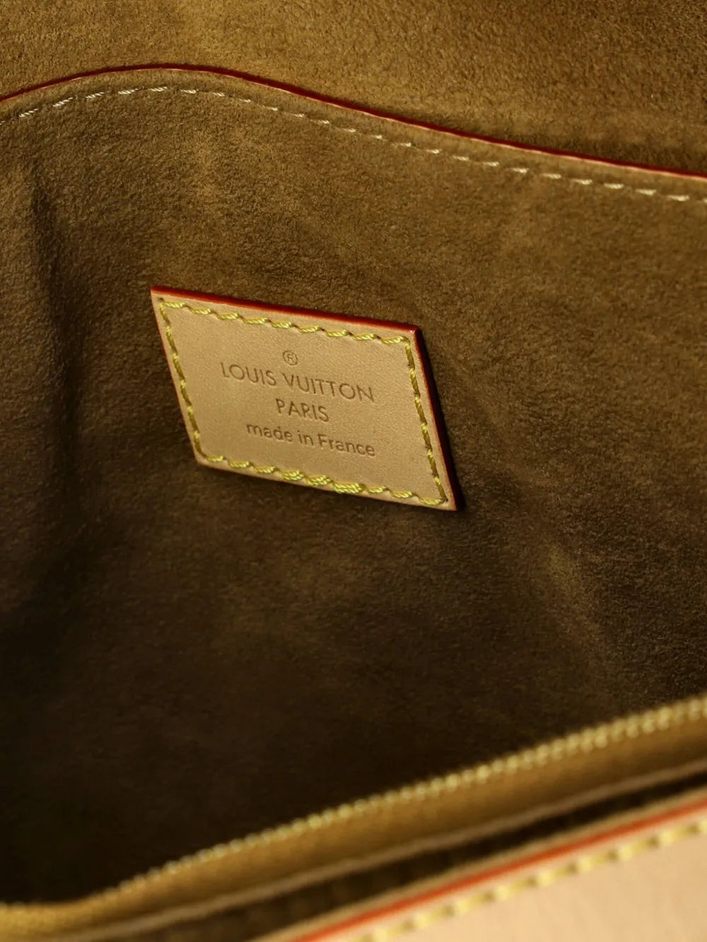 Pre-OwnedLouis Vuitton Pre-OwnedDauphine Soft Monogram Canvas GM shoulder bag