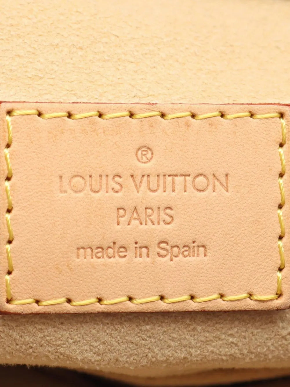 Pre-OwnedLouis Vuitton Pre-Owned2012 Monogram Artsy MM hobo bag
