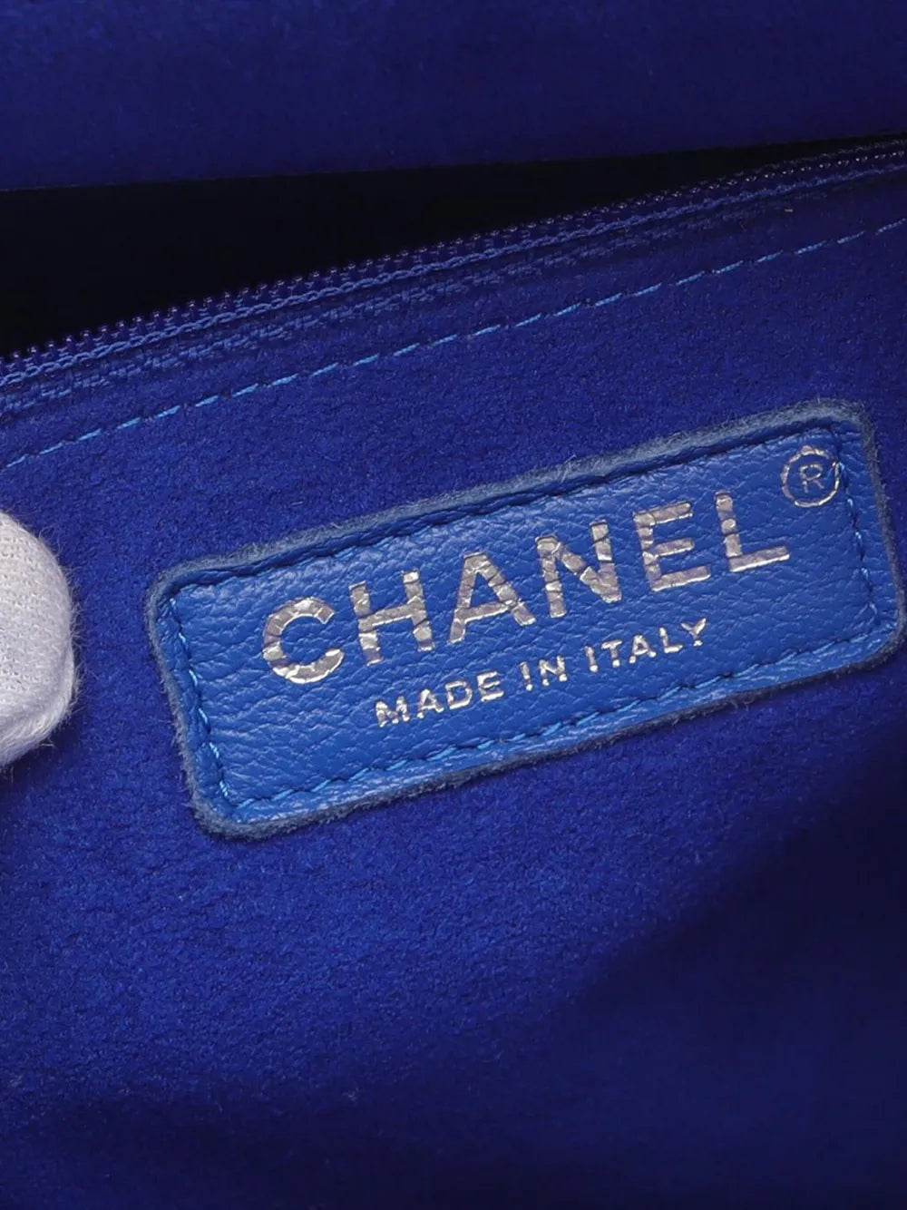 Pre-OwnedCHANEL Pre-Owned2018 Quilted and Printed Nylon Foulard backpack