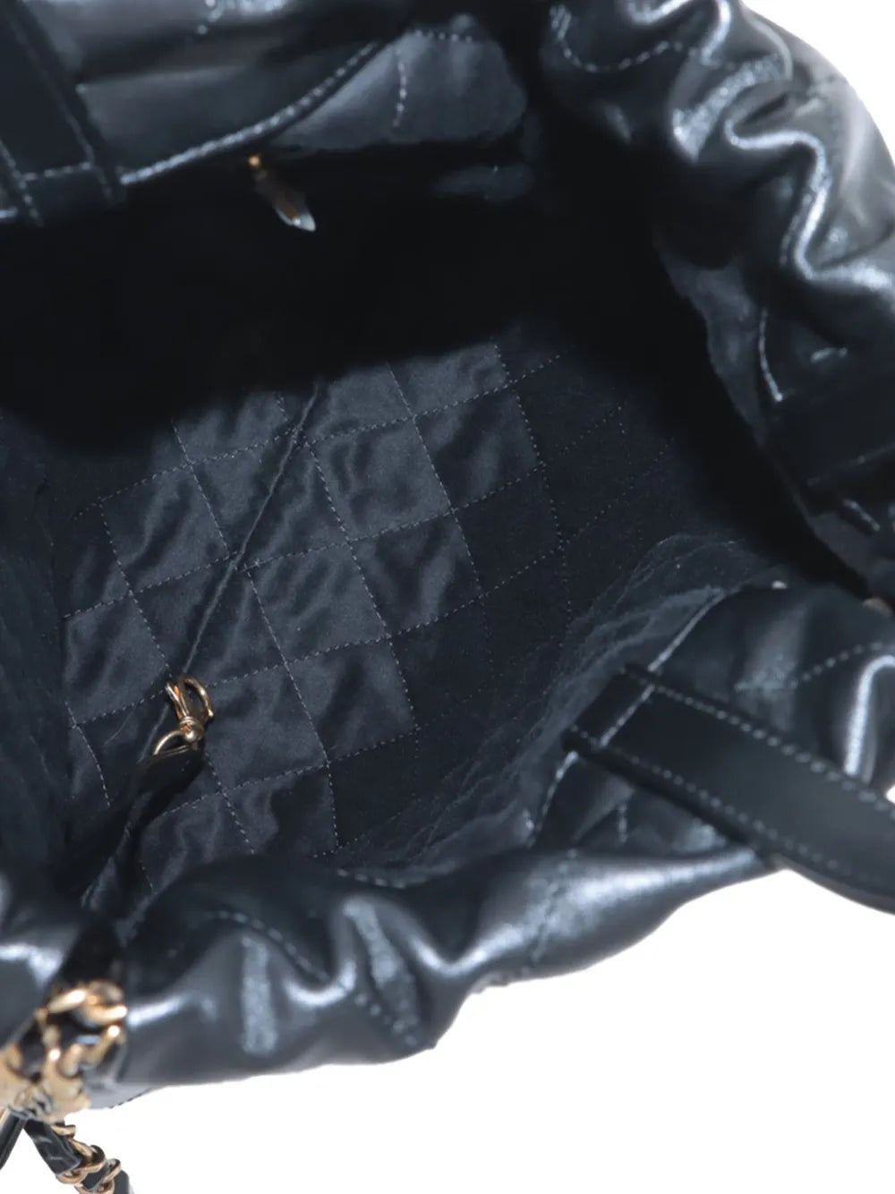 Pre-OwnedCHANEL Pre-Owned2021-2025 Small Shiny Quilted Calfskin 22 backpack