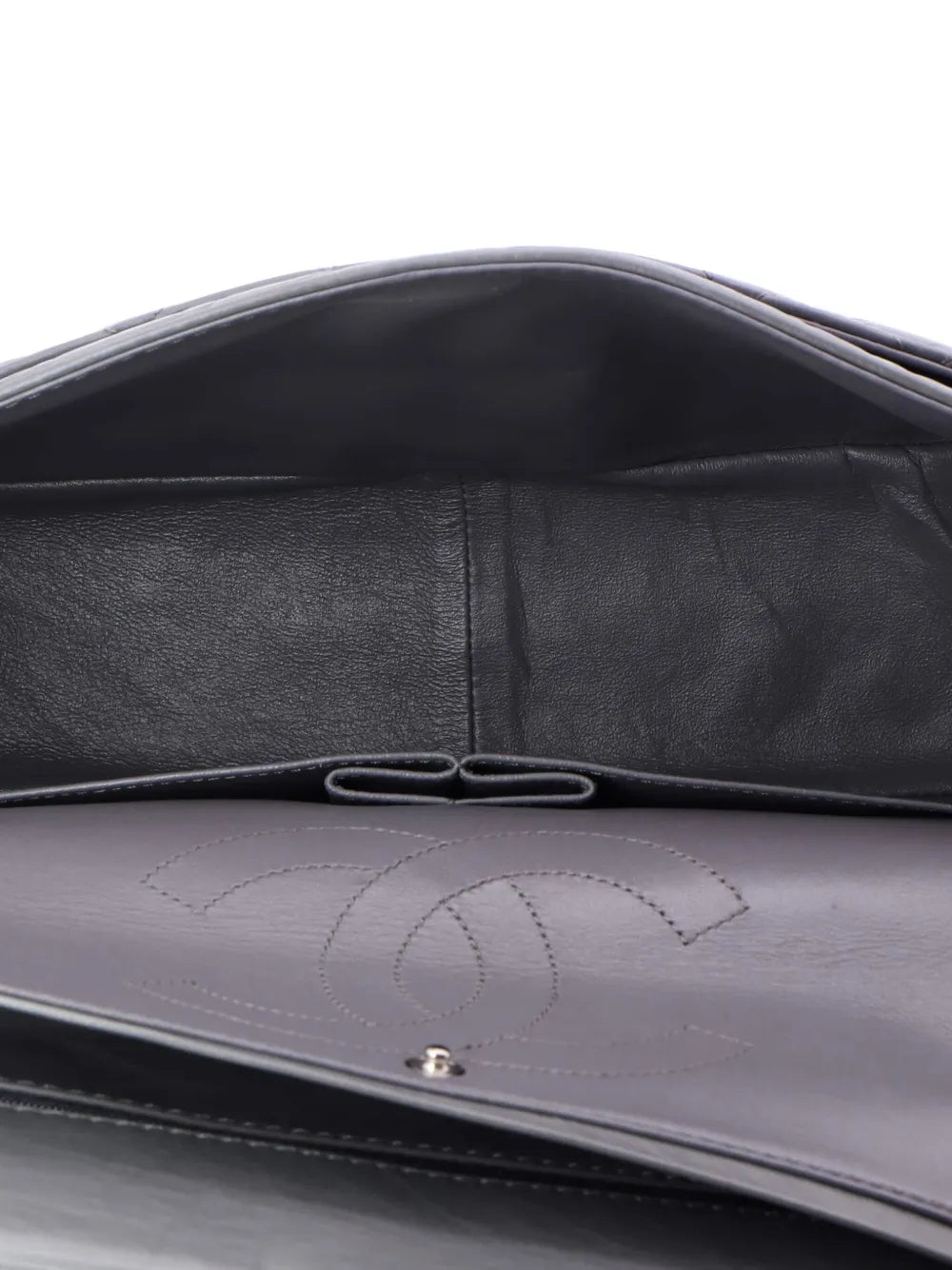 Pre-OwnedCHANEL Pre-OwnedReissue 2.55 Flap Bag Quilted Aged Calfskin 226 shoulder bag