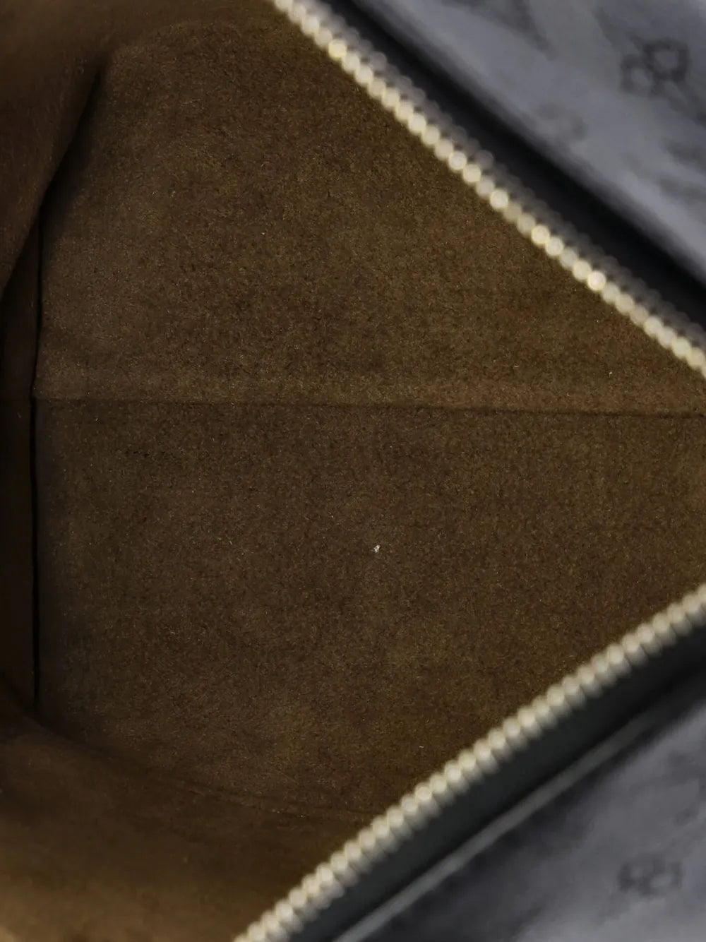 Pre-OwnedLouis Vuitton Pre-OwnedBabylone Handbag Mahina Leather BB hobo bag