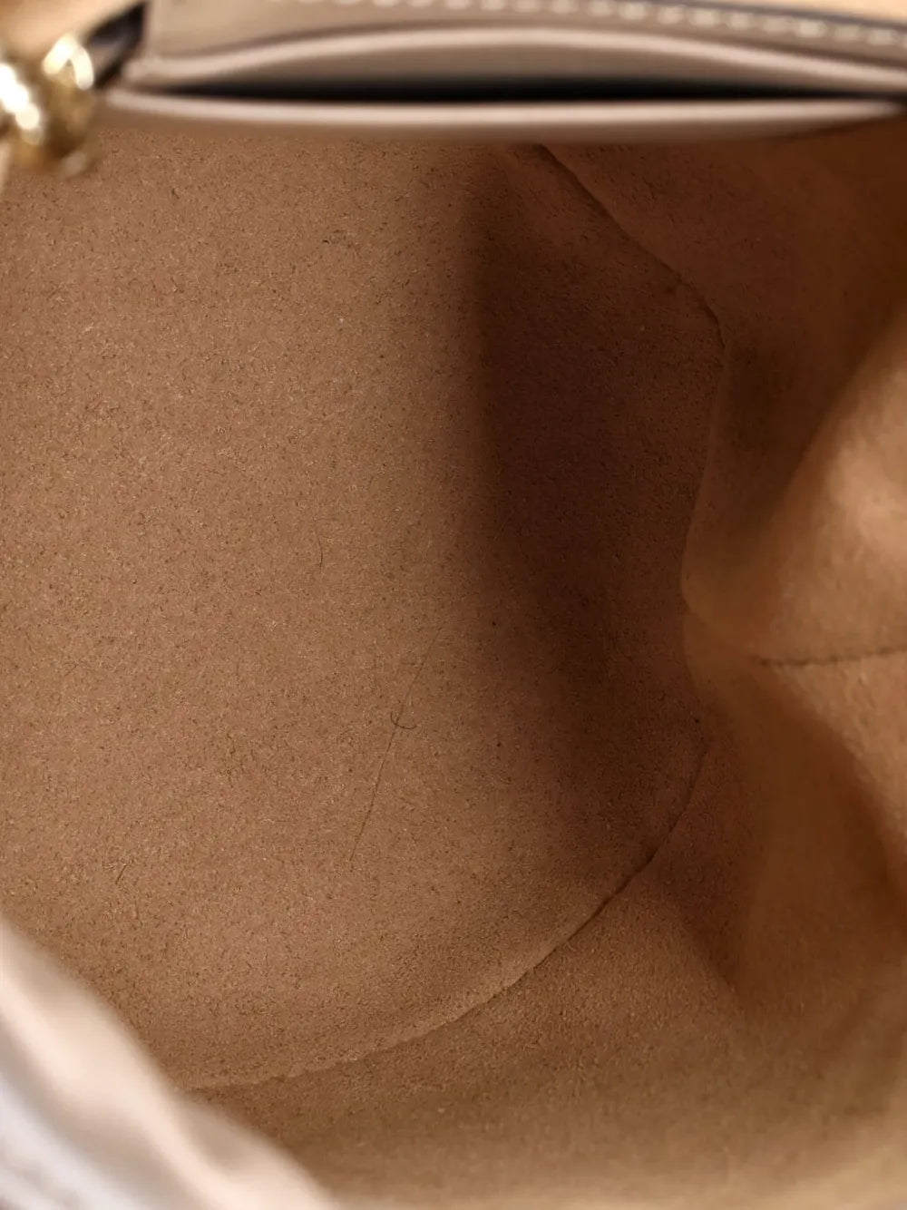 Pre-OwnedGucci Pre-OwnedGG Marmont Matelasse Leather Mini bucket bag