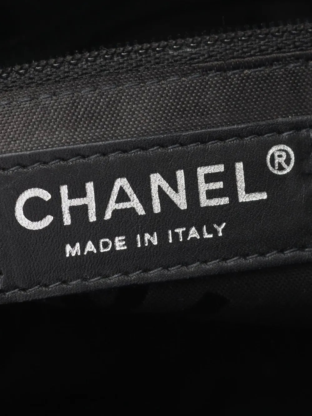 Pre-OwnedCHANEL Pre-Owned2004-2005 Large Cambon Ligne tote bag