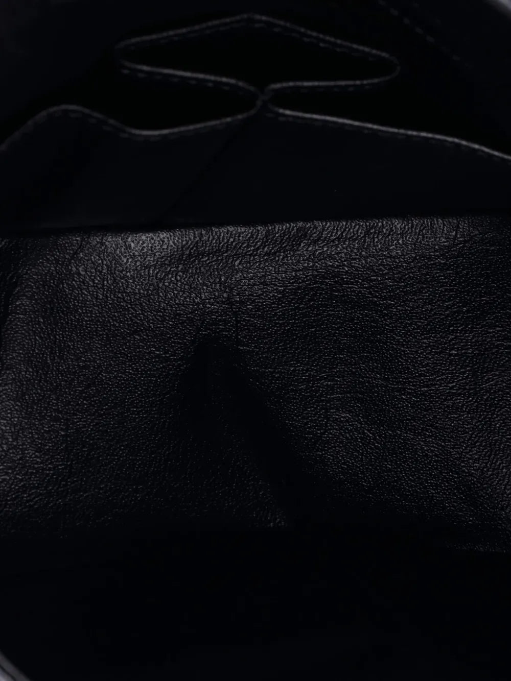 Pre-OwnedCHANEL Pre-OwnedBrasserie Charms Reissue 2.55 Flap Bag Quilted Calfskin 225 shoulder bag
