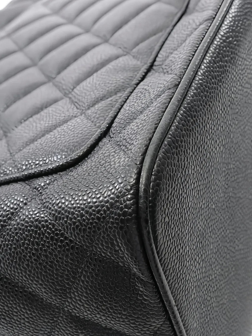 Pre-OwnedCHANEL Pre-Owned2003-2004 Reissue quilted tote bag