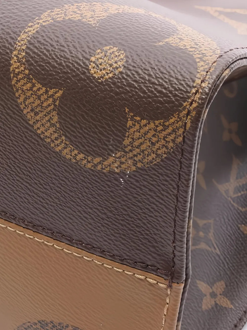 Pre-OwnedLouis Vuitton Pre-Ownedmedium 2020 Giant monogram canvas tote bag