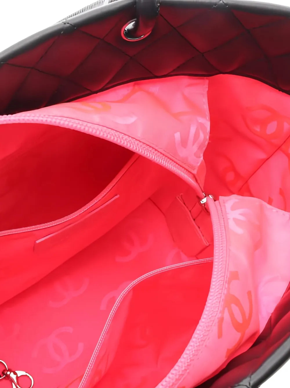 Pre-OwnedCHANEL Pre-Owned2010-2011 quilted logo tote bag