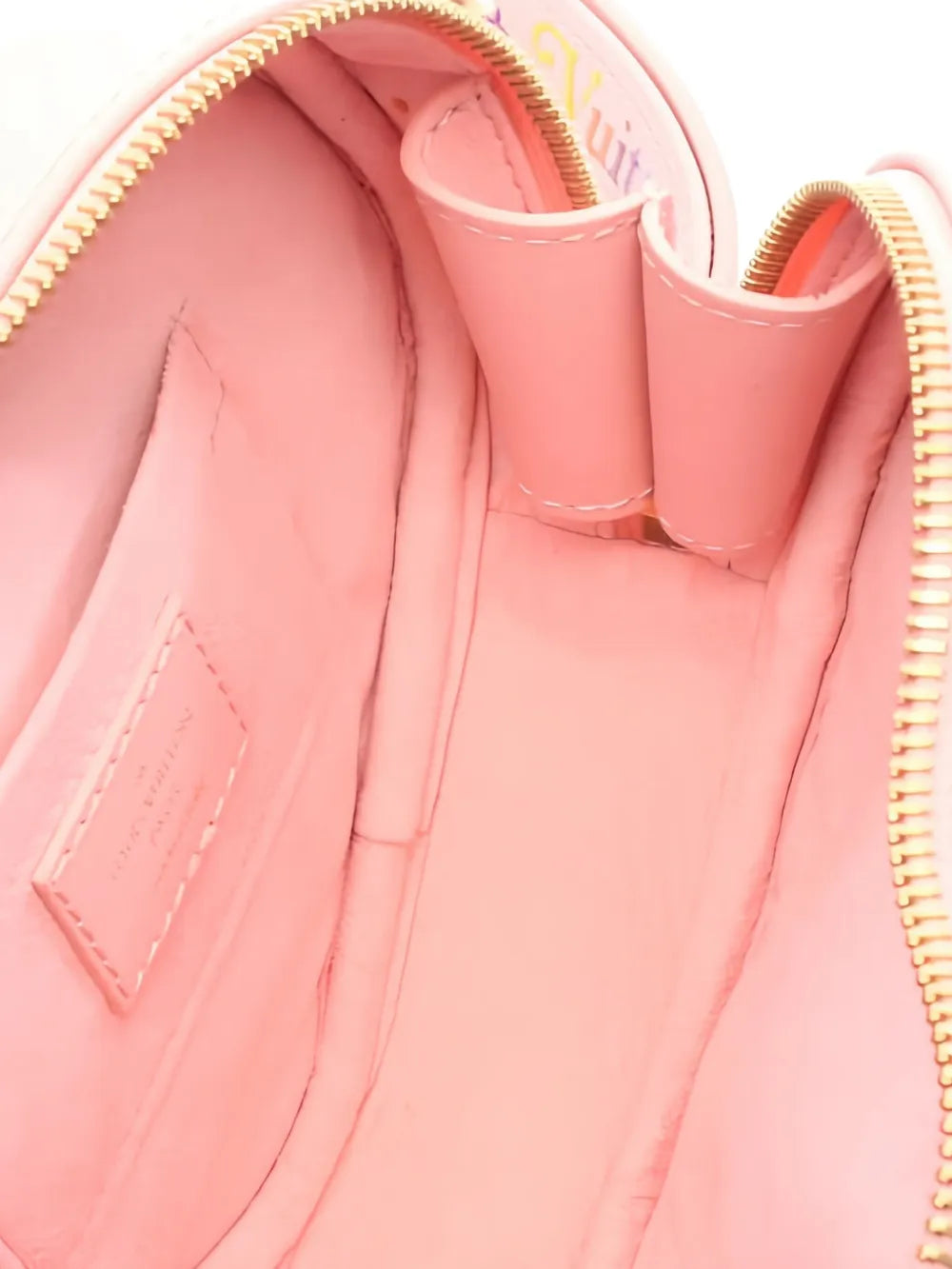 Pre-OwnedLouis Vuitton Pre-Ownedheart lock wave shoulder bag