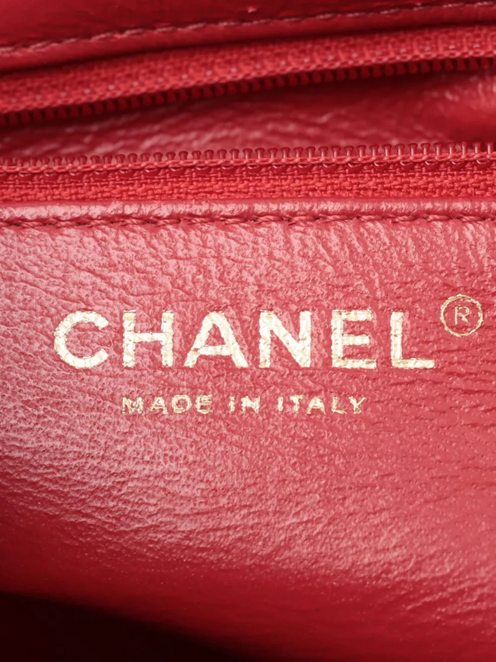 Pre-OwnedCHANEL Pre-Owned2018 Quilted Caviar CC Filigree backpack