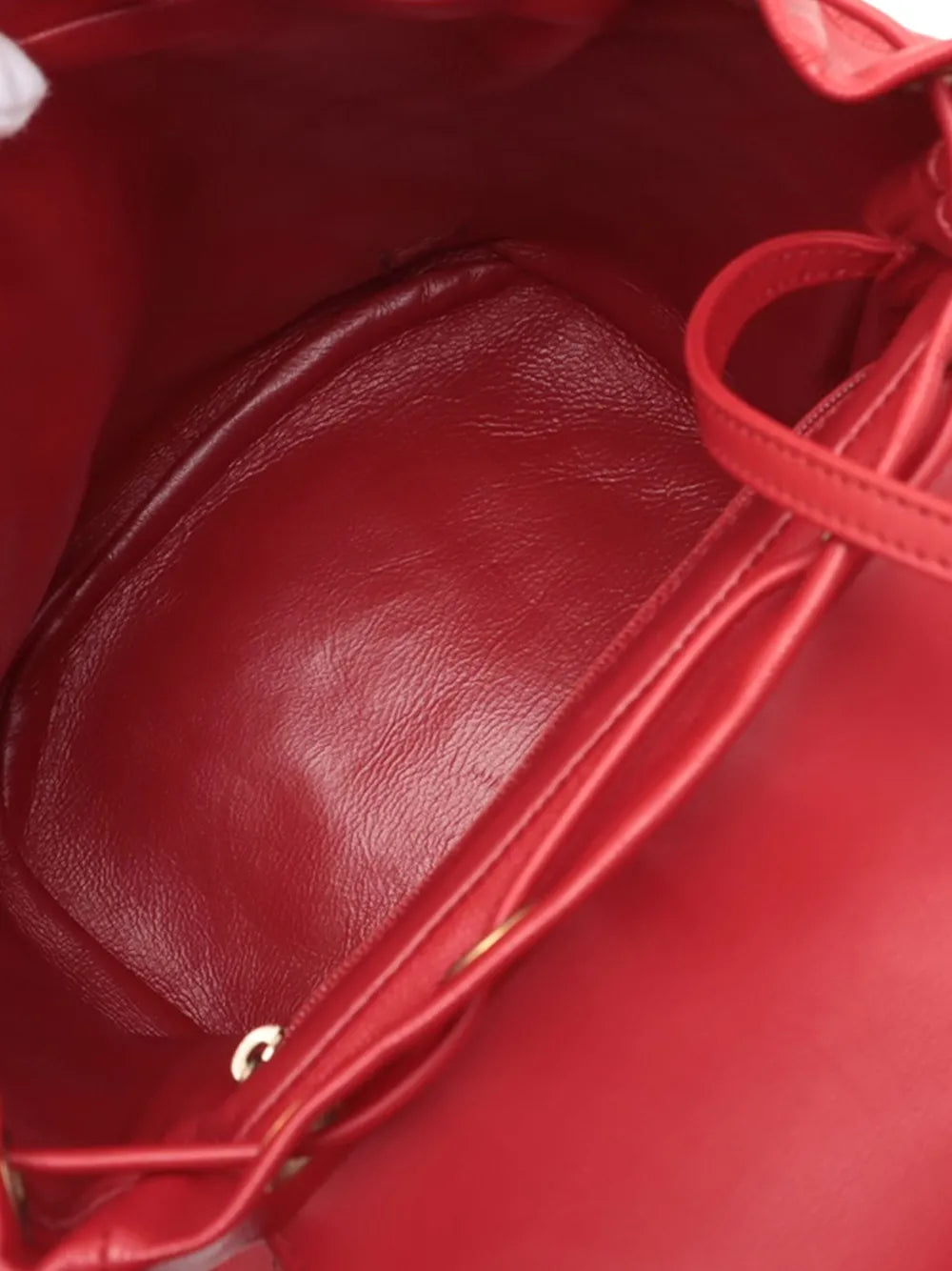 Pre-OwnedCHANEL Pre-Owned2018 Quilted Caviar CC Filigree backpack