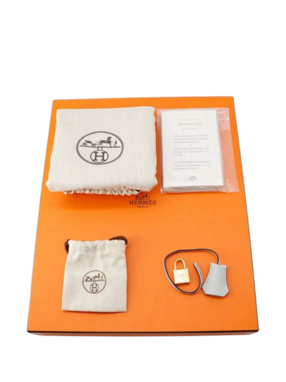 Pre-OwnedHermre-Owned2022 Togo Birkin Retourne 30 handbag