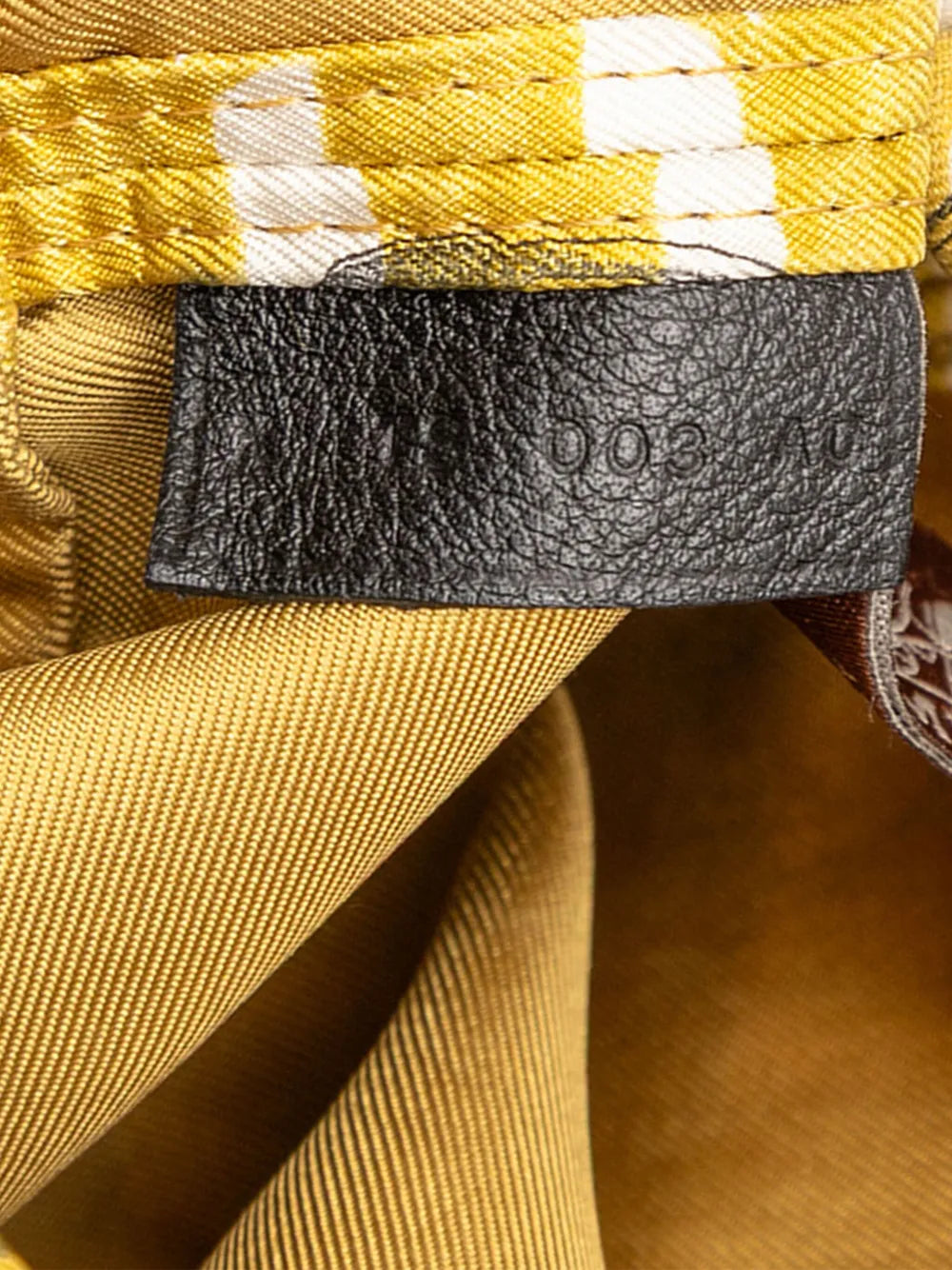 Pre-OwnedHermès Pre-Owned2016 Silk and Epsom Sac Musardine bucket bag