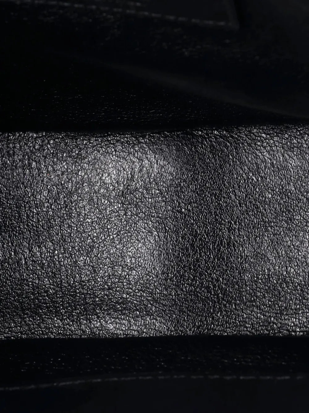 Pre-OwnedSaint Laurent Pre-OwnedJoan Matelasse Chevron Leather Small satchel