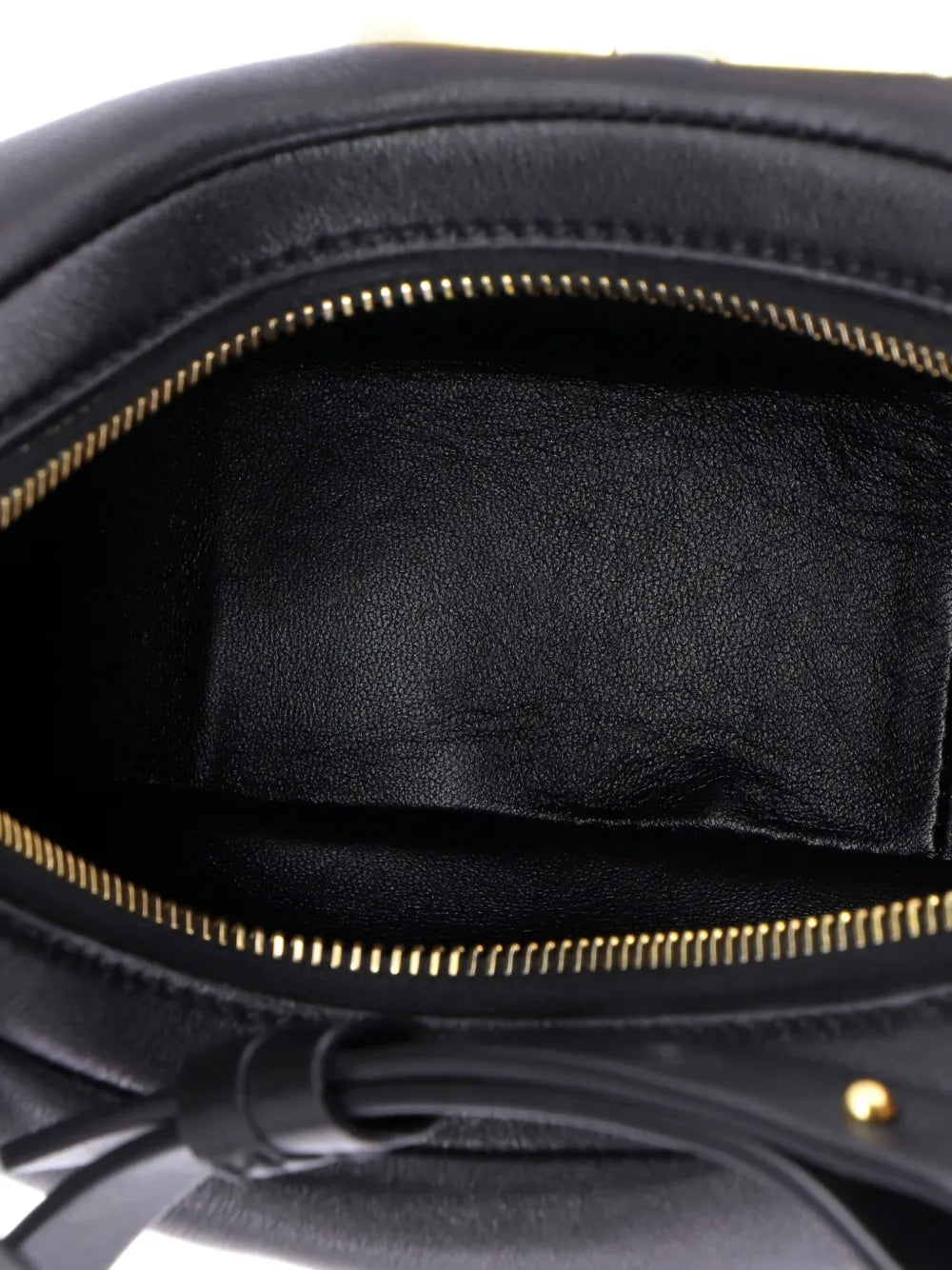 Pre-OwnedValentino Garavani Pre-OwnedStud Sign Zip Leather hobo bag