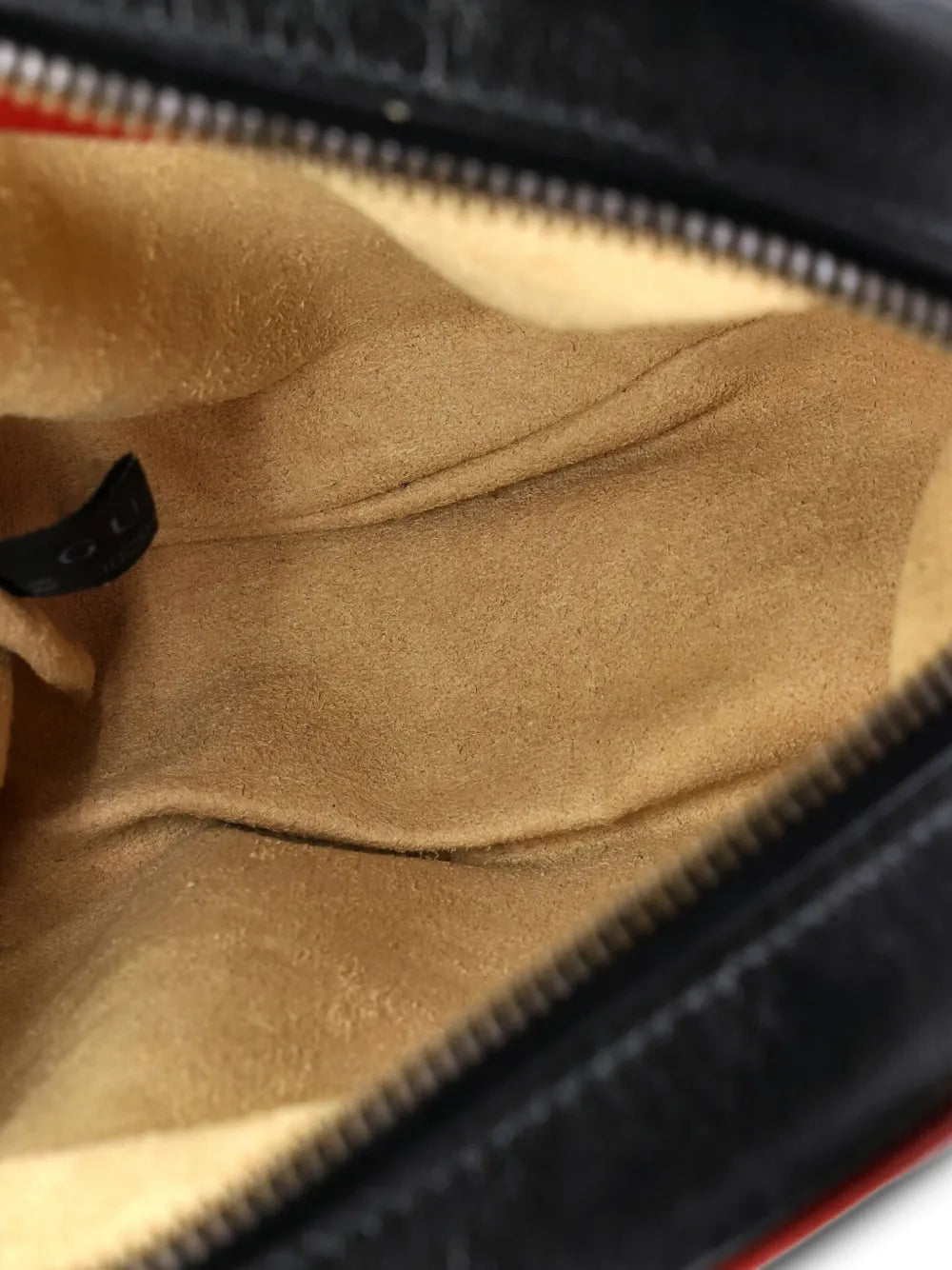 Pre-OwnedGucci Pre-OwnedGG Marmont Round Shoulder Bag Diagonal Quilted Leather Mini crossbody bag