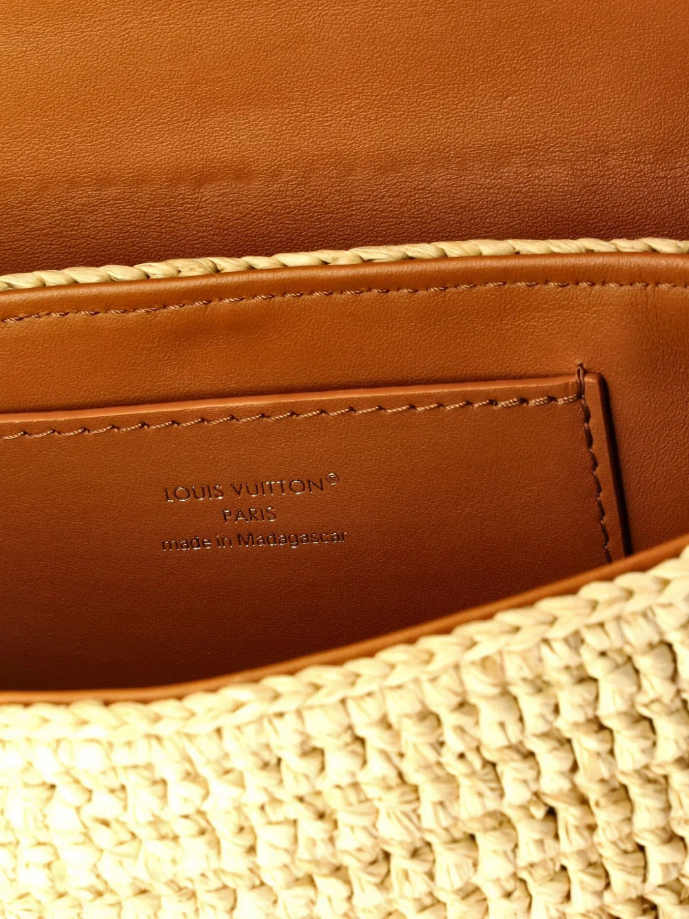 Pre-OwnedLouis Vuitton Pre-OwnedTwist Slim Convertible Handbag Raffia PM shoulder bag