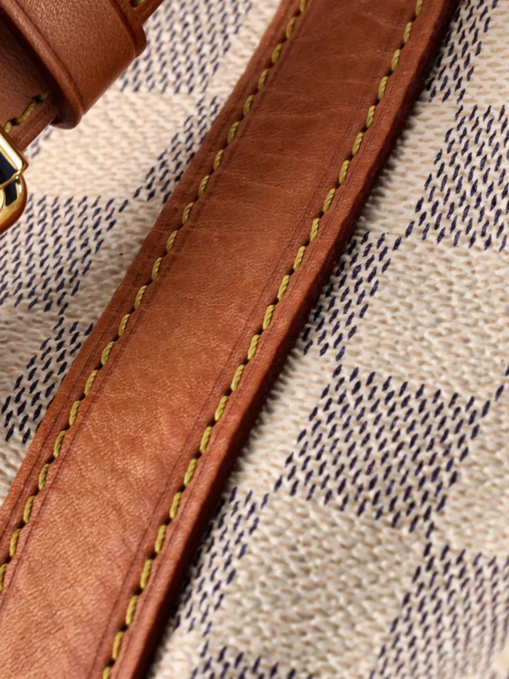 Pre-OwnedLouis Vuitton Pre-OwnedNoe Handbag Damier Large bucket bag