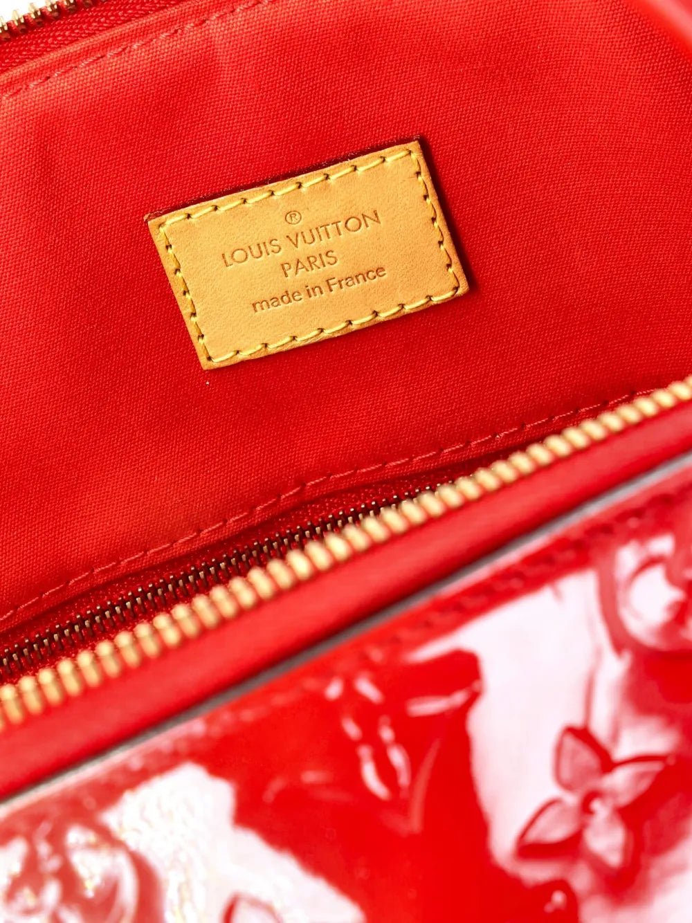 Pre-OwnedLouis Vuitton Pre-OwnedLockit Handbag Monogram Vernis PM satchel