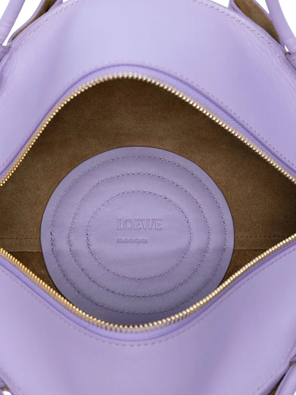 Pre-OwnedLoewe Pre-Owned2010-2025 Small Shiny Calfskin Paseo satchel