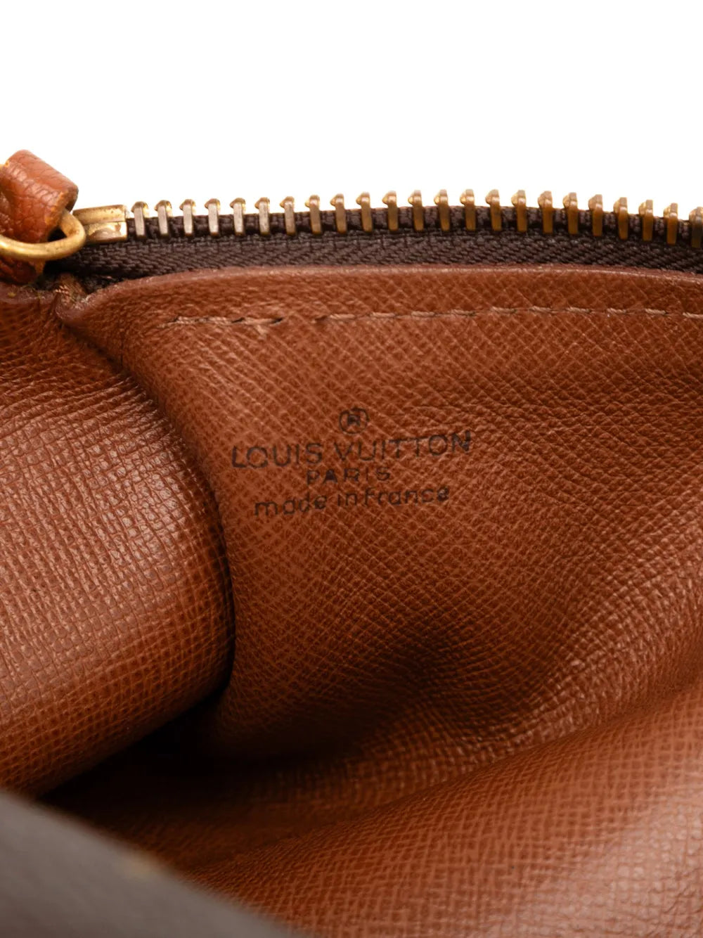 Pre-OwnedLouis Vuitton Pre-Owned1990 Monogram Papillon 30 handbag