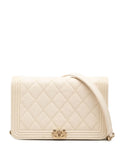 Pre-OwnedCHANEL Pre-Owned2019 Quilted Caviar Boy Wallet on Chain crossbody bag