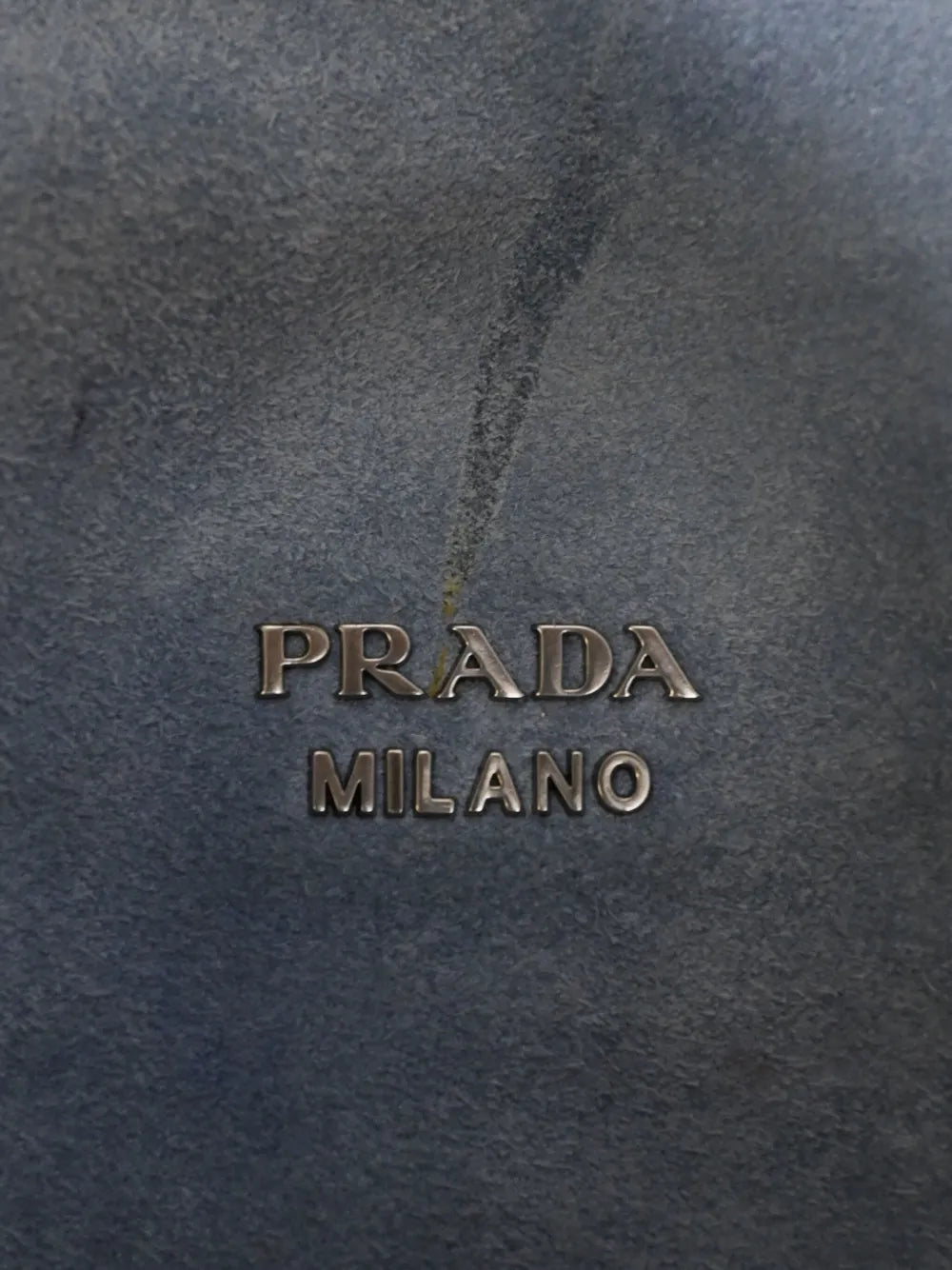 Pre-OwnedPrada Pre-Ownedtie dye etiquette shoulder bag