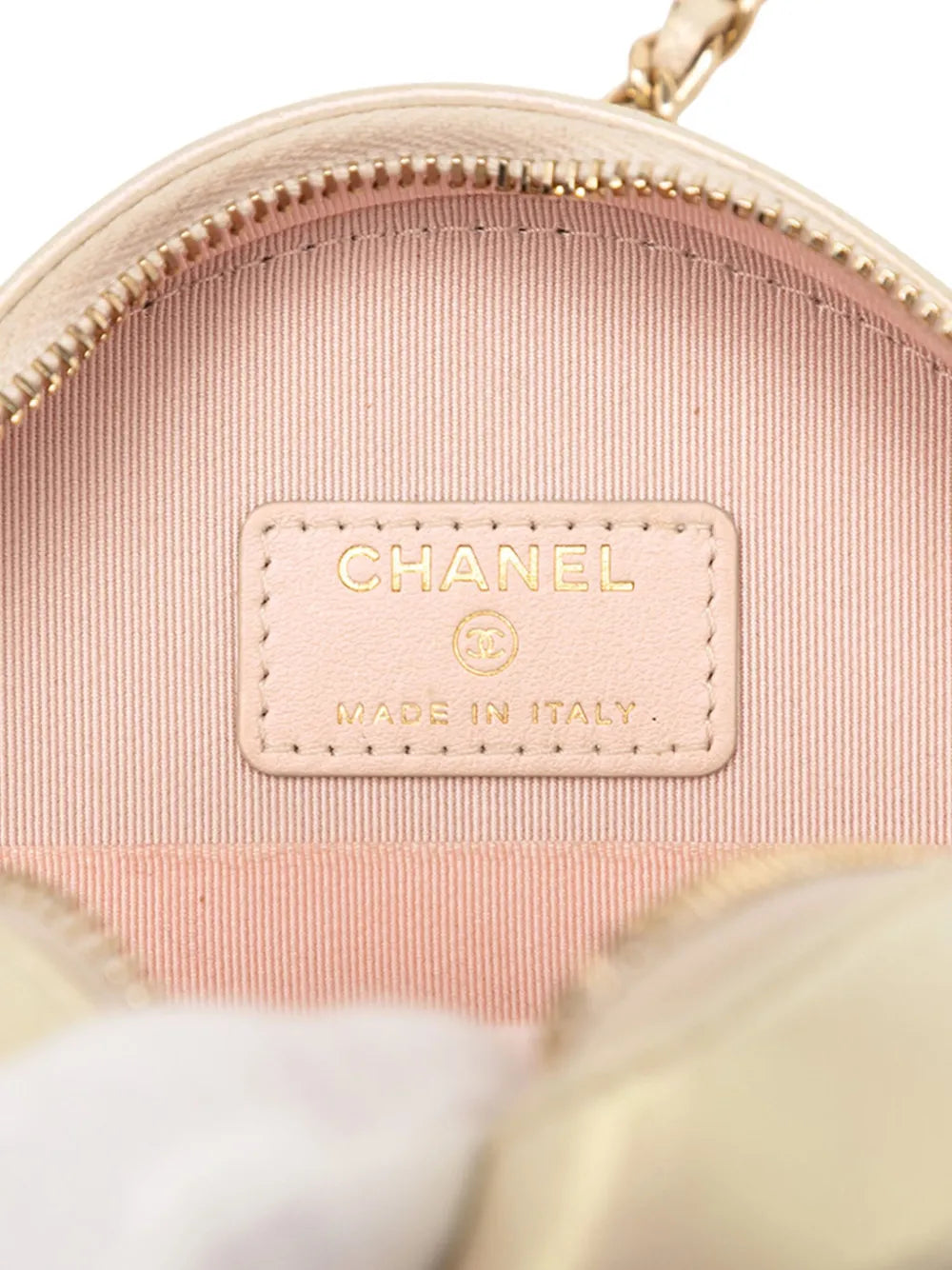 Pre-OwnedCHANEL Pre-Owned2020 Quilted Iridescent Lambskin Round Clutch With Chain crossbody bag
