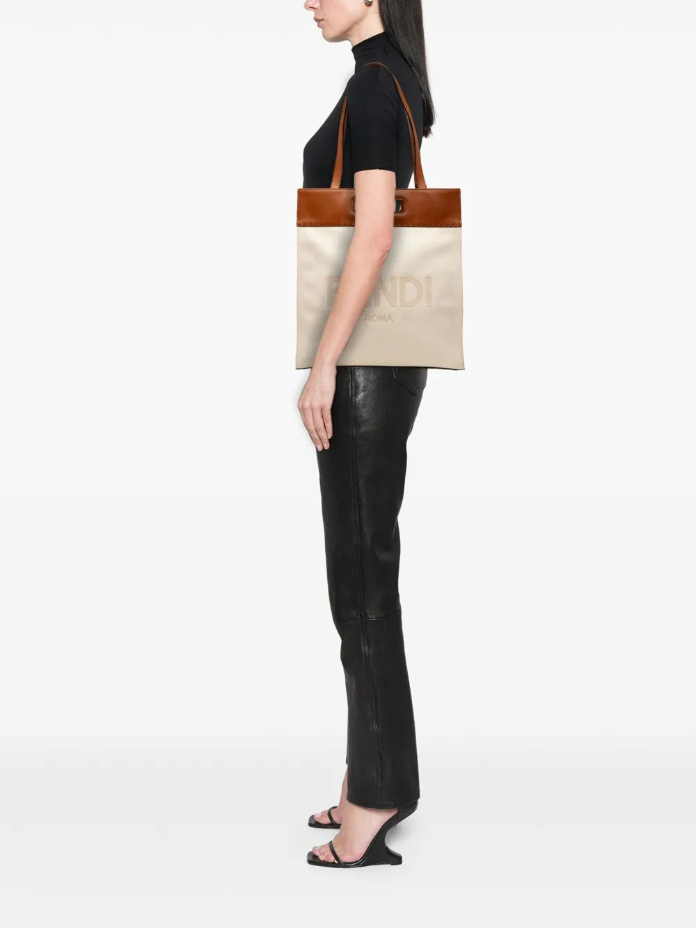 Pre-OwnedFendi Pre-Owned2000-2010 Bicolor Canvas and Leather Sunshine Shopper tote bag