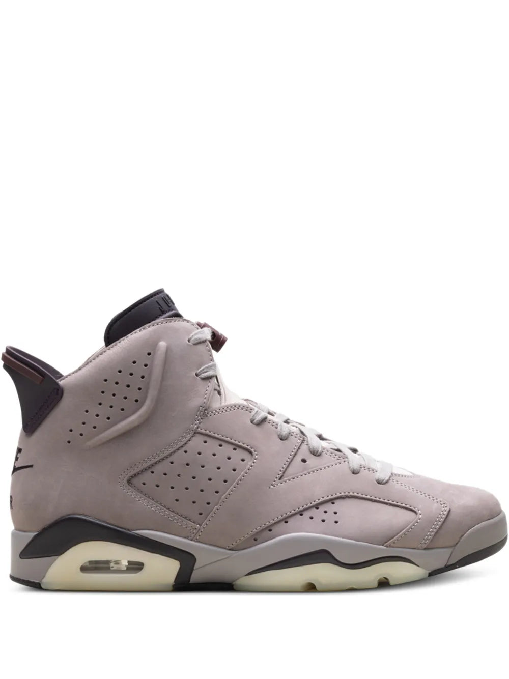 Jordan Xx A Ma Mani e Air Jordan 6 Retro Sp Perforated-Detail Sneakers