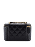 Pre-OwnedCHANEL Pre-OwnedAll Slide Long Vanity Case with Chain Quilted Lambskin Small crossbody bag