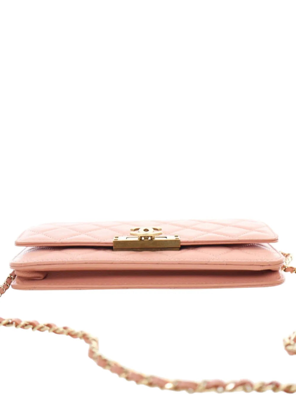 Pre-OwnedCHANEL Pre-Owned2016-2017 Quilted Caviar Golden Class Wallet On Chain crossbody bag