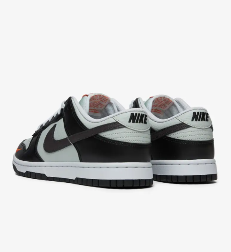 Nike SB Dunk Low Shoes