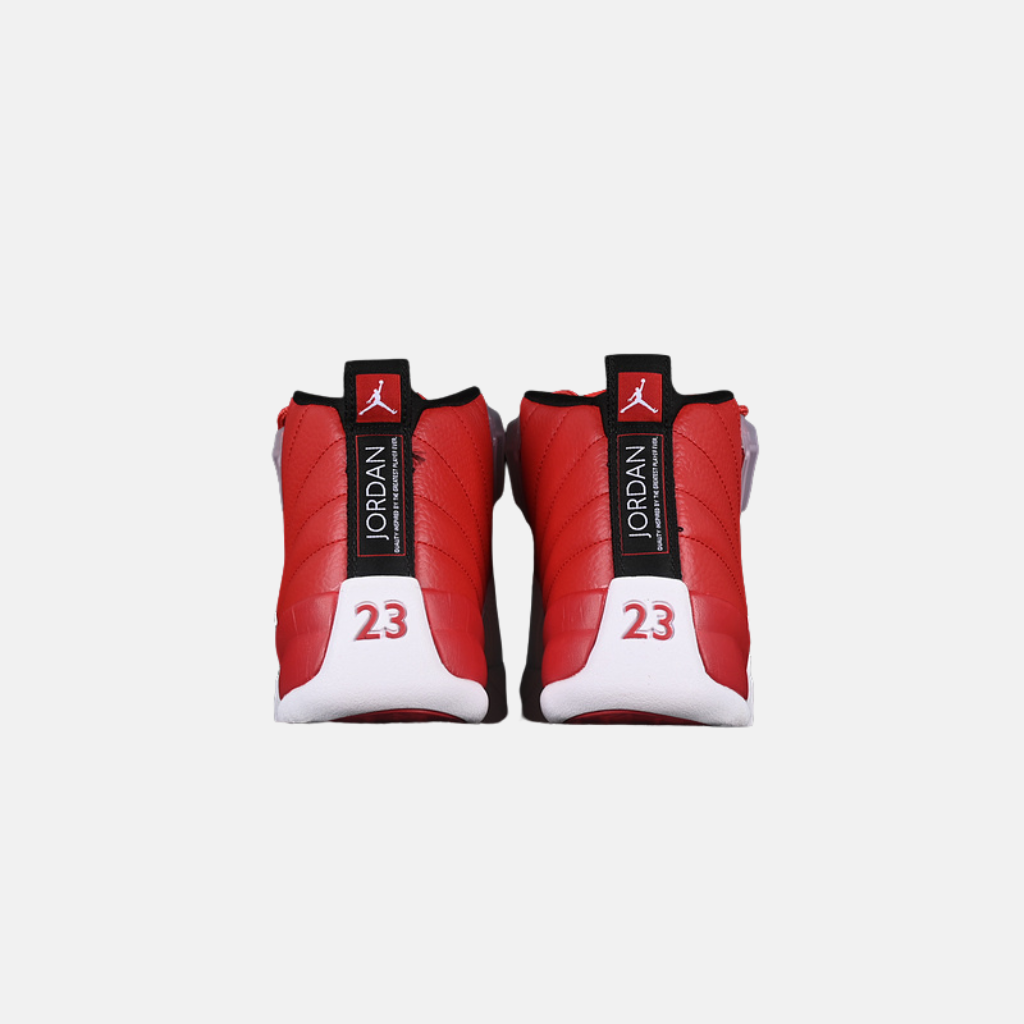 NIKE AIR JORDAN 12