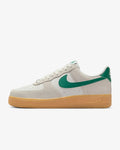 Nike Air Force 1 '07 LV8