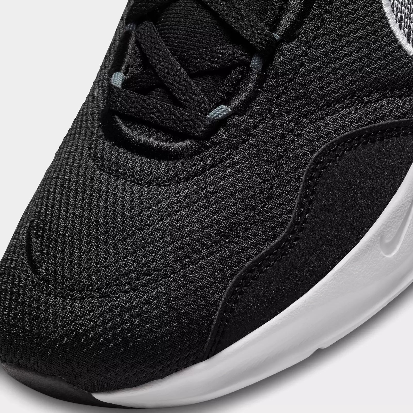 Men's Nike Legend Essential 3 Next Nature Training Shoes