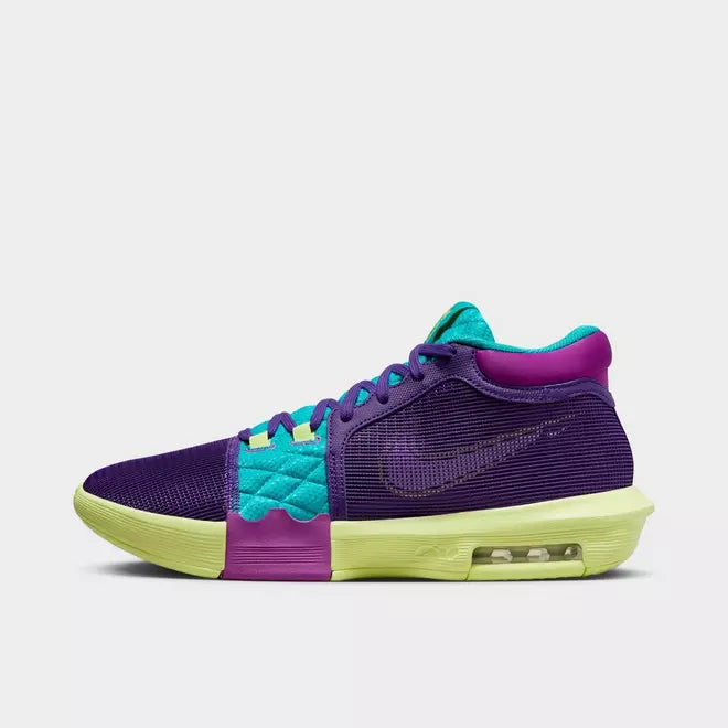 Men's Nike LeBron Witness 8 Basketball Shoes