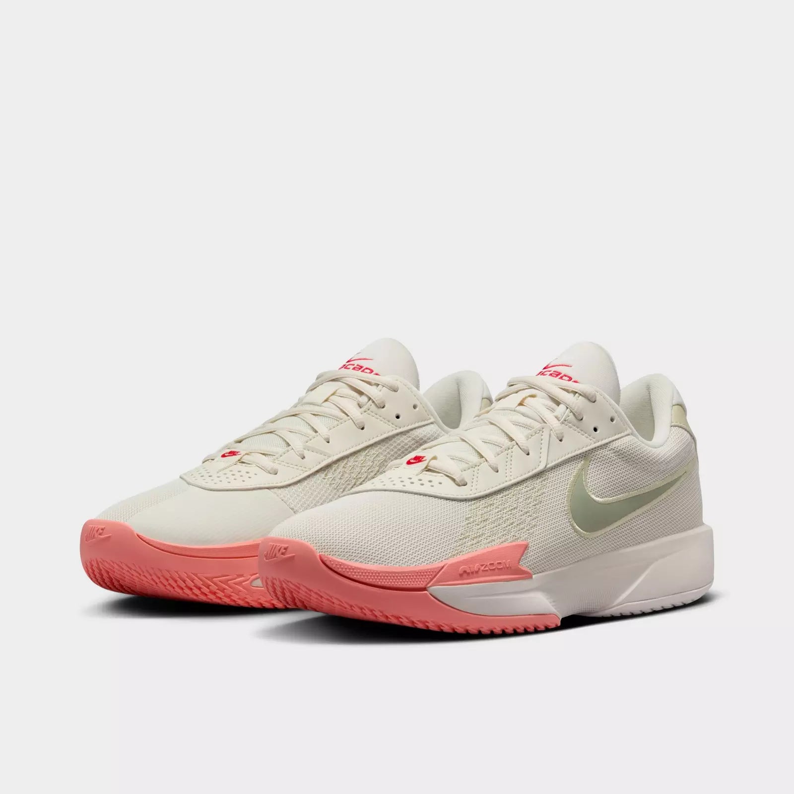 Men's Nike G.T. Cut Academy Basketball Shoes