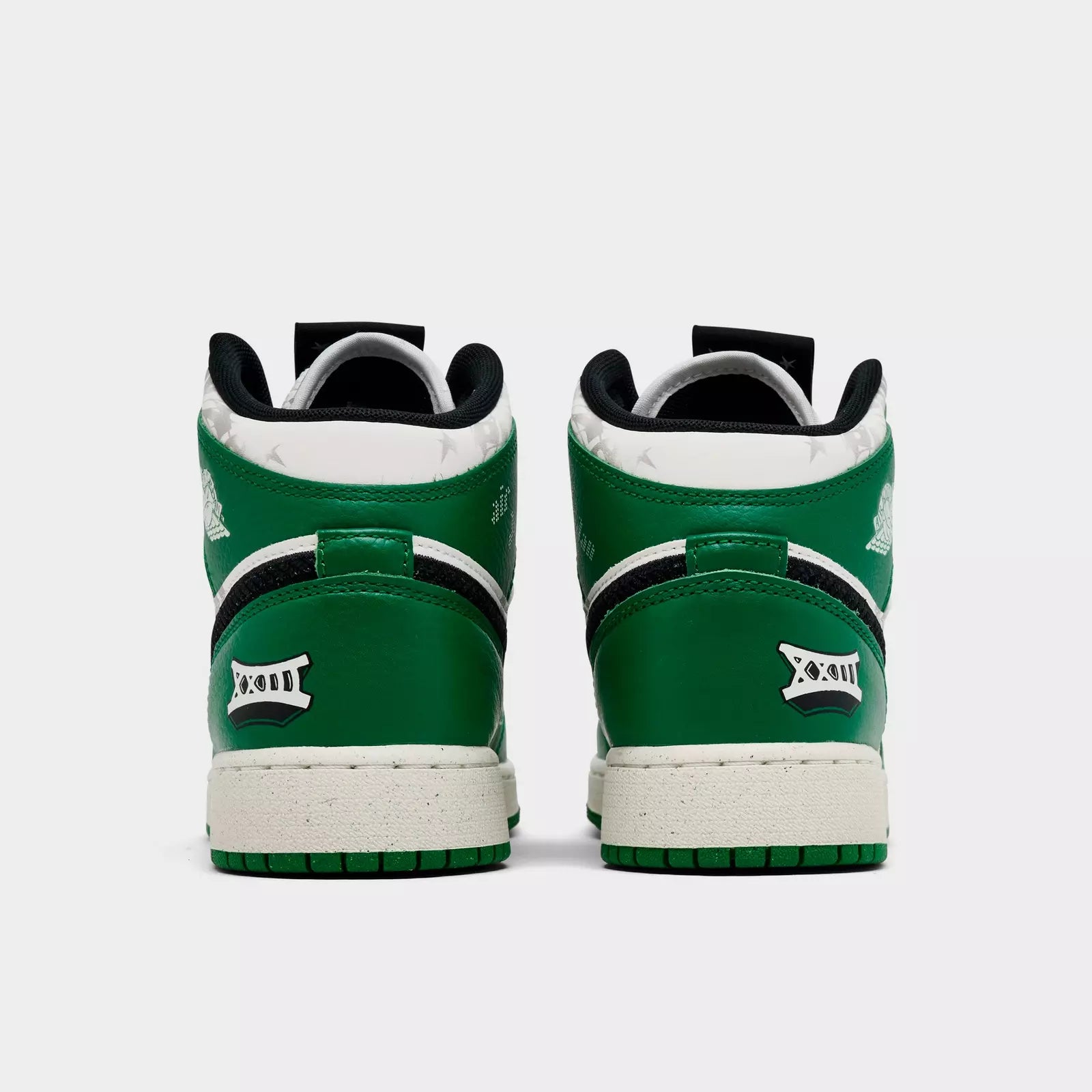 Big Kids' Air Jordan Retro 1 Mid SE Casual Shoes