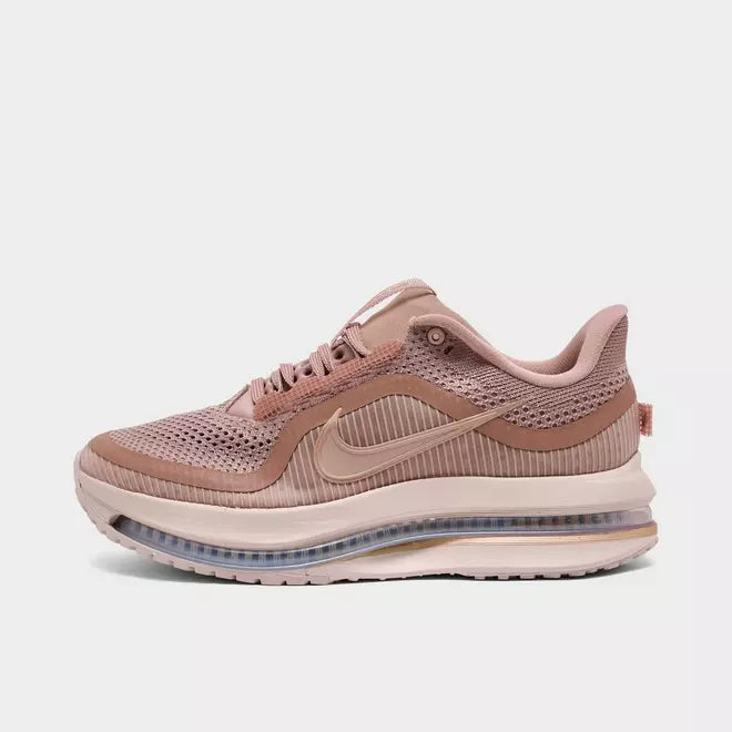 Women's Nike Pegasus Premium Running Shoes