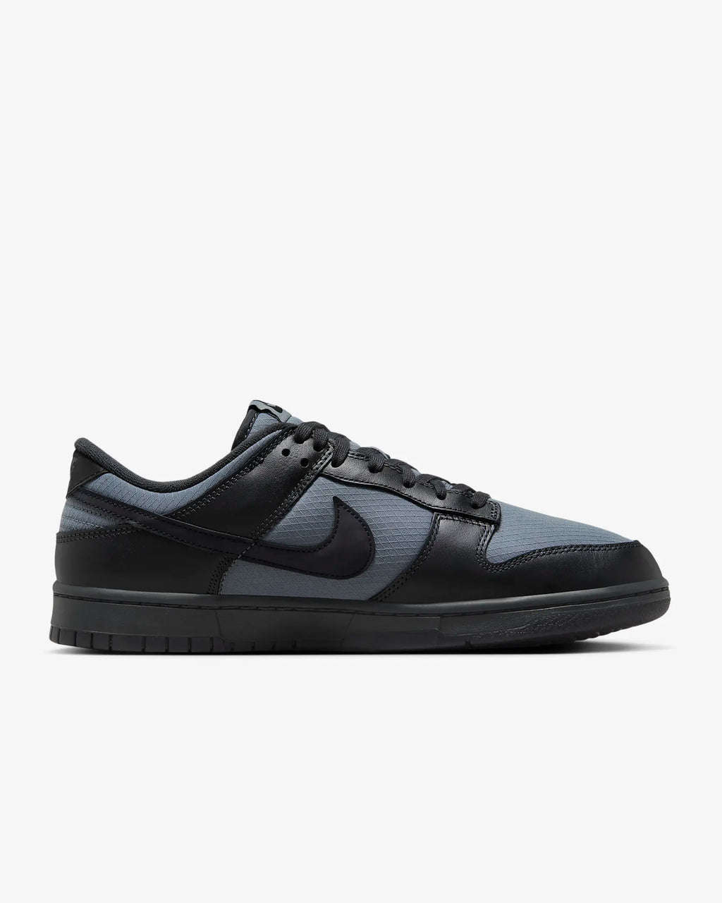 Nike Dunk Low Retro